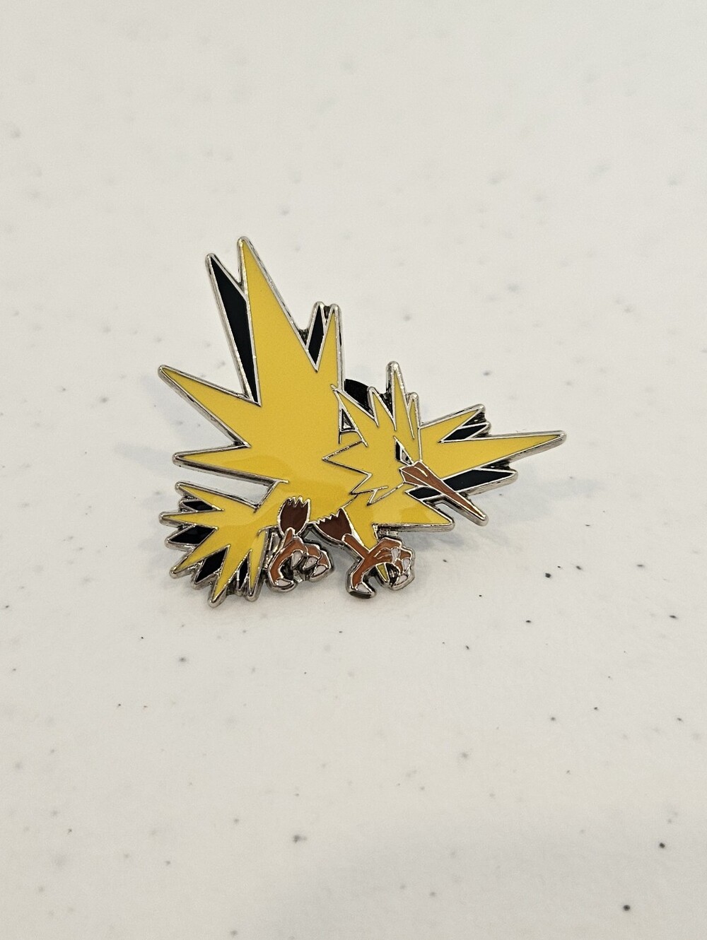 Pokemon 2016 Official Zapdos Pin